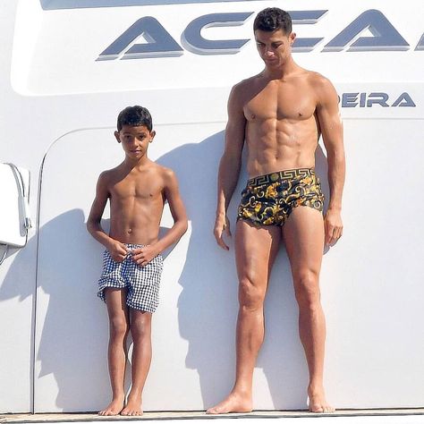 Ronaldo Shirtless, Cristiano Ronaldo Shirtless, Cristiano Ronaldo Jr, Ronaldo News, Ronaldo Jr, Cristiano Jr, Cristiano Ronaldo Juventus, Cr7 Jr, Cristiano Ronaldo Junior