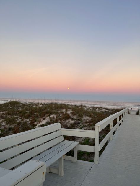 Carolina Do Norte, Saint Augustine Beach, Florida Beach House, St Augustine Florida, Coastal Life, Saint Augustine, Pretty Sky, Sunset Pictures, Summer Dream