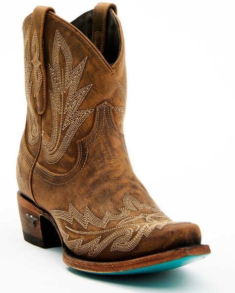 New Arrivals - Boot Barn Western Womens Fashion, Short Cowboy Boots, Western Embroidery, Modern Cowgirl, Womens Cowgirl Boots, Boot Barn, Country Fashion, Western Boots Women, Western Booties