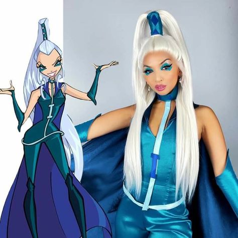 Icy Winx Club Costume, Sour Kangaroo, Bloom Cosplay, Baddie Halloween, Winx Aesthetic, Icy Hair, Anime Cosplay Ideas, Cosplay Reference, Klub Winx