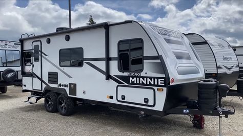 RV industry insider Tony Barthel reviews the 2024 Winnebago Micro Minnie 2225RL, which he says could be a winner for the right person. Winnebago Micro Minnie Hacks, Winnebago Micro Minnie, Rv Refrigerator, Fifth Wheel Campers, R Pod, Truck Bed Camper, Small Rv, Popup Camper, Before We Go