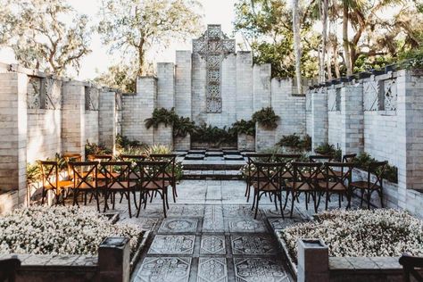 5 Surprisingly Affordable Wedding Venues in Orlando - Joy Paradiso Dallas, Museum Wedding Venues, Florida Wedding Reception, Orlando Wedding Venues, Smallest Wedding Venue, Intimate Wedding Venues, Florida Wedding Venues, Garden Wedding Venue, Intimate Wedding Ceremony