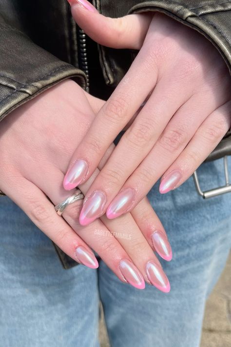 Pink chrome french tip nails Chrome French Tip, Almond Nails Pink, Paznokcie Hello Kitty, Chrome French, Pink Tip Nails, Pink French Nails, Coquette Nails, Kutek Disney, Pink Chrome Nails