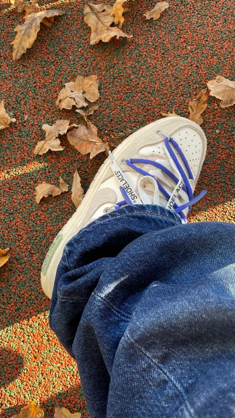 ig : pauldtra #sneakers #nike #nikedunklow #offwhite #dunklow #random #aesthetic #autumn #fall Dunks Aesthetic, Offwhite Dunks, Off White Dunks, Random Aesthetic, Aesthetic Autumn, Nike Dunk Low, Dunk Low, Autumn Fall, Beautiful Fashion