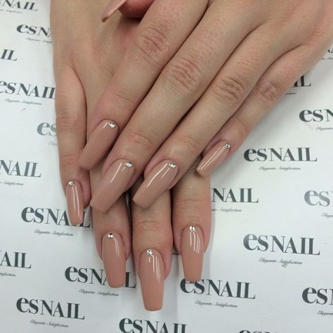 Tan Nails, Es Nails, Nude Nail Designs, Beige Nails, Neutral Nails, Short Acrylic Nails, Best Acrylic Nails, Long Acrylic Nails, Gorgeous Nails