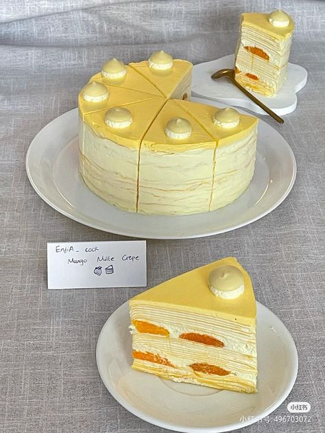 Mille Crepe Cake, Mille Crepes, Crepes Cake, Fruit Cake Design, Motivasi Diet, Crepe Cake, Mille Crepe, Pretty Dessert, Dessert Pictures