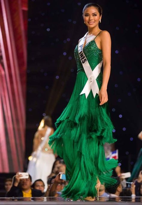 Gown by Rhet Ealla Green Fringe Dress, Maxine Medina, Pageant Aesthetic, Miss Universe Gowns, Pretty Brown Hair, Miss Universe Philippines, Pageant Evening Gowns, Pageant Interview, Miss Philippines