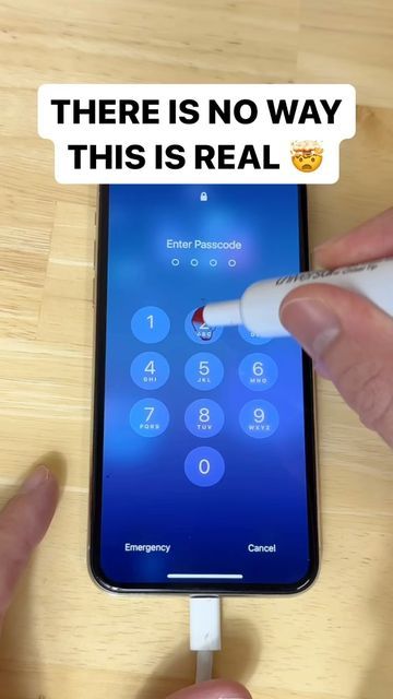 Iphone Hacks Mind Blowing, Apple Watch Hacks, Tv Hacks, Hotel Hacks, Iphone Tricks, Cell Phone Hacks, Iphone Information, Iphone Info, Smartphone Hacks