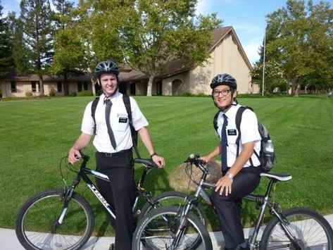 RealClearReligion - Why I Love Mormons Mormon Aesthetic, Thomas Costume, Clean Cut Men, Mormon Missionaries, Spiritual Thoughts, The Book Of Mormon, Book Of Mormon, Halloween 2024, Muscular Men