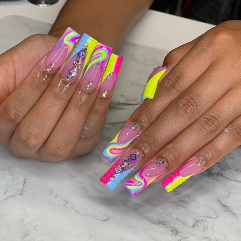 Nail Boo, Nails Swirls, Summa Nails, Ambre Nails, Cruise Nails, Abstract Nails, Nail Appointment, Designer Nails, Fab Nails