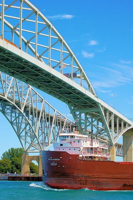 Freighter watching. Port Huron---one of our favorite summer time things to do! Sarnia Ontario, Port Huron Michigan, Water Bridge, Marine City, Great Lakes Ships, Michigan Lake, Favorite Activity, Port Huron, Lake Boat