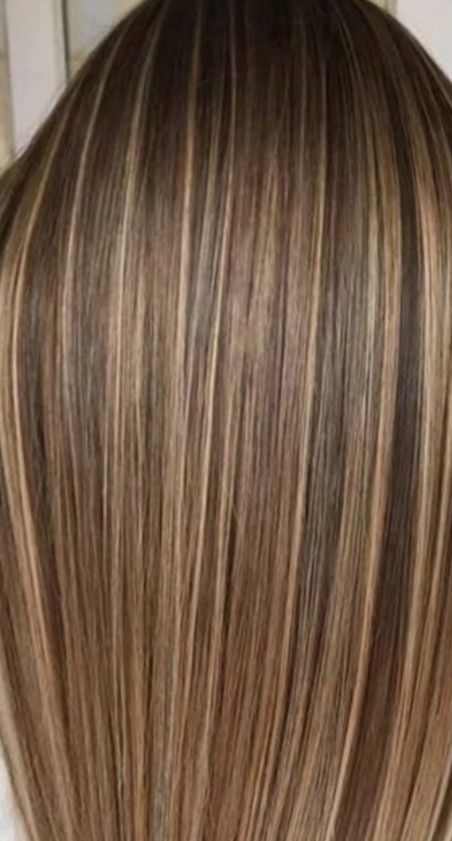 Straight Hair Highlights, Medium Length Brown Hair, Brown Hair With Highlights And Lowlights, Medium Length Blonde Hair, Beyonce Hair, 2024 Hairstyles, 60 Hair, Latina Hair, Fine Straight Hair