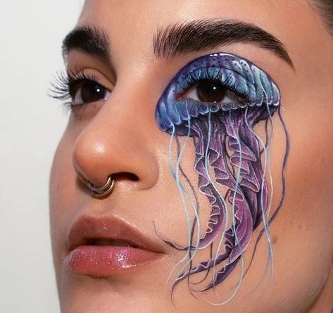 Jellyfish Makeup, Intense Makeup, Animal Makeup, Extreme Makeup, Media Makeup, Face Art Makeup, Halloween Makeup Inspiration, Character Makeup, Makeup Stuff