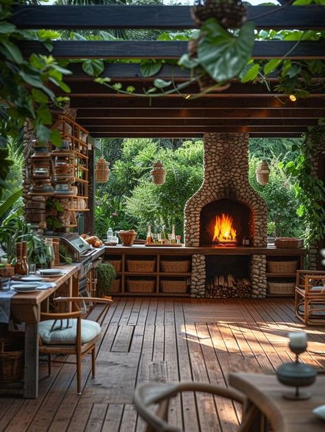 Mountain Cabins Log Cabin Deck, Cabin Decks, Rustic Outdoor Spaces, Cabin Deck, Bathroom Ideas On A Budget, Outdoor Fireplace Patio, Backyard Renovations, Tiny Cottage, Small Bathroom Ideas