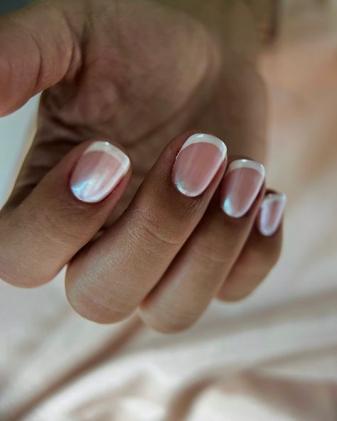 Donut glaze French manicure. Hard gel brush work French Tip Nails With Pearl Chrome, Chrome French Manicure, Chrome French Tip Nails, French Tip Dip, Tip Manicure, French Tip Manicure, Short Gel Nails, White Chrome, White Nail Designs