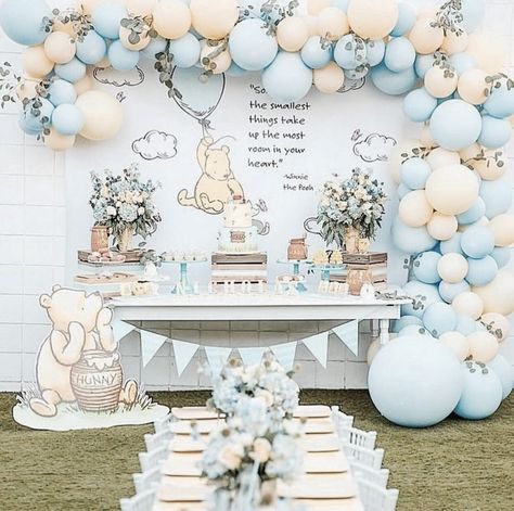 Winnie The Pooh Baby Shower Balloon Arch, Winnie The Pooh Balloon Arch, Winnie The Pooh Birthday Party, Pooh Birthday Party, Bos Baby, Baby Shower Decorations Neutral, Pooh Party, Pooh Birthday, Baby Shower Theme Decorations