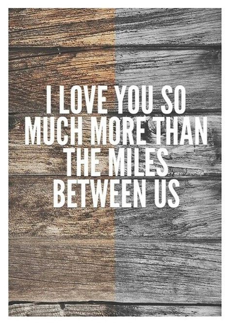 40 Friendship Quotes That Prove Distance Only Brings You CLOSER Quotes Family Love, Travelling Friends, Long Distance Friendship Quotes, Love Distance, Bf Gift, Quotes Distance, Albanian Quote, Missing Quotes, Kissing Quotes