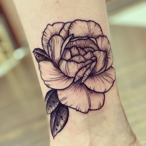 Carnation Flower Tattoo Wrist, Carnation Flower Tattoo Men, Realistic Carnation Tattoo, Carnation Hand Tattoo, Flower Tattoos Carnation, Tattoo Of Carnation Flower, Carnation Tattoo Sleeve, Large Carnation Tattoo, Carnations Tattoo