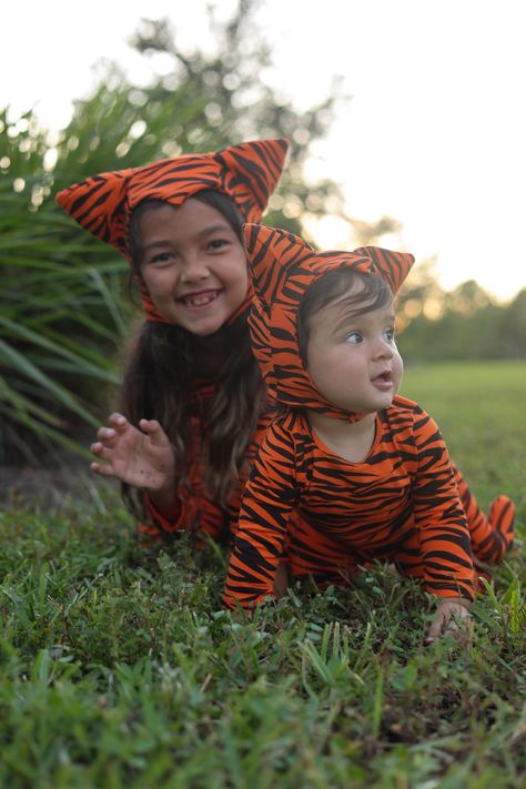 Tiger lily costume