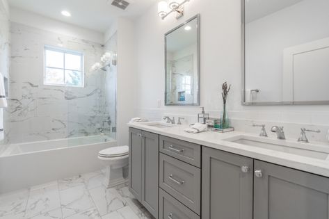 26th Street, Arlington - Transitional - Bathroom - DC Metro - by Paradigm Homes | Houzz Waterfall At Home, Black Vessel Sink, Stylish Bathroom Ideas, Bathtub Pictures, Bathroom Cabinet Colors, Bathroom Ideas Luxury, Gulf Stream, Vessel Sink Faucet, Modern Craftsman