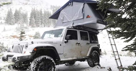 Top Five Gifts For Your Next Outdoor Trip #theshootinghouse Jeep Tent, Tepui Tent, California Beach Camping, Jeep Camping, Hors Route, Car Tent, Roof Tent, Top Tents, Winter Camping