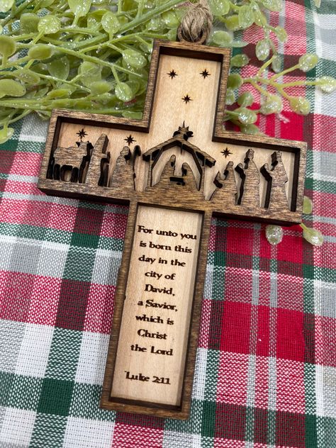 We love this Cross Ornament. it has such small detail. Everytime I look at the Little Shepherd staffs I am amazed at the small cuts in the wood. It all leads to Jesus in the Manger. Lazer Christmas Ideas, Christmas Laser Wood Crafts, Laser Engraving Ideas Projects Woods, Christmas Engraving Ideas, Laser Cut Christmas Ideas, Scripture Christmas, Engraver Ideas, Luke 2 11, Laser Crafts