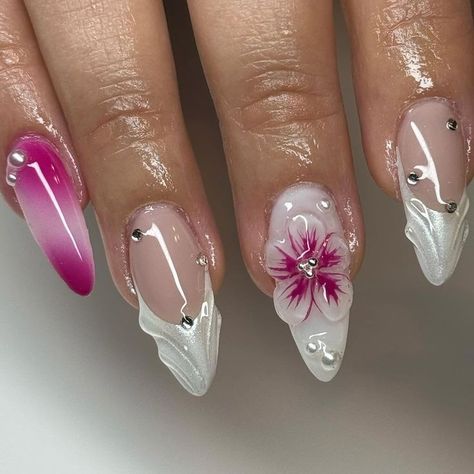 3d Flower Nails, Summery Nails, Girly Acrylic Nails, Blush Nails, Funky Nails, Pretty Acrylic Nails, Floral Nails, Short Acrylic Nails, Best Acrylic Nails