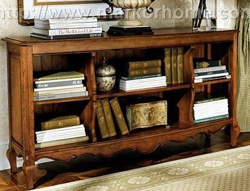 Low Book Shelf, Bookshelf Vintage, Wood Bookshelf, Wood Bookshelves, Cottage Interior, Book Shelves, Nyc Apartment, Book Shelf, Unique Furniture