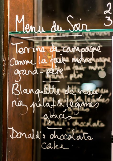 French Meal, Wine Bar Design, Paris House, Wine Bar Restaurant, Nomadic Life, Life In Paris, Paris Bistro, David Lebovitz, Small Restaurants