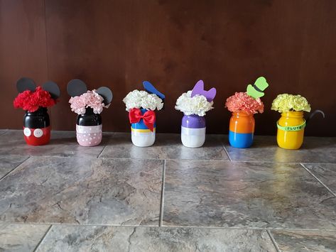 Mickey Mouse And Friends Centerpieces, Easy Disney Centerpieces, Disney Mason Jars, Mickey Mouse Club House Centerpiece Ideas, Diy Mickey Mouse Clubhouse Birthday Party, Mickey Mouse Clubhouse Birthday Party Centerpieces, Mickey Mouse Clubhouse Centerpieces Diy, Mickey Party Centerpieces, Mickey Mouse Clubhouse Party Decorations