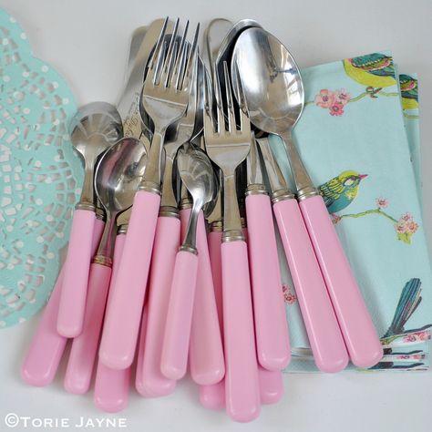 Pink Cutlery | by toriejayne Pink Cutlery Sets, Pink Cutlery, Easter Place Settings, Cutlery Sets, Easter Colors, Cutlery Set, Facebook Twitter, Place Settings, Sunny Days