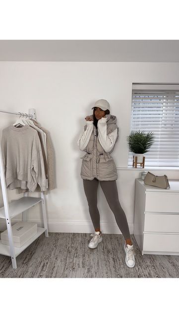 Mum Outfits, Basics Capsule Wardrobe, Basics Capsule, Minimal Monochrome, India Rose, Office Work Wear, Trainers Outfit, Cosy Outfit, Puffer Gilet