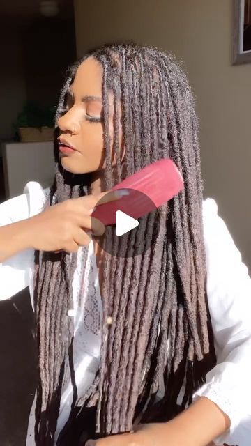 Natt Nyah 🐍 on Instagram: "At this point I’m considering naming the Hydration Hair Mist “Rainbows 🌈 In A Can” 😆 Hydration Hair Mist and Botanical Hair Oil bundle is available on Nyahsvalley.com grab it at 10% off today. Loc brushing is good for Locs that are MATURE. It helps remove surface level lint and debris and well has distribute natural oils on on the shaft of your Locs. Always be gentle. Do not attempt if your Locs are new or not fully Loc’d." Brushing Locs, Loc Brushing, Natt Nyah, Loc Maintenance Tips, Natural Dreadlocks, Remove Lint, Hair Mist, Be Gentle, Brushing