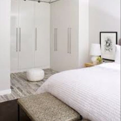 Light & Bright White Closet, Tiny Bedroom, Modern Bedroom Design, Closet Bedroom, Closet Design, Organization Bedroom, Guest Bedroom, Small Bedroom, Modern Bedroom