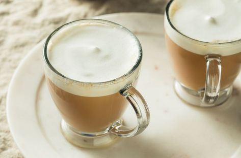 Keto Tea: Boosted London Fog Latte with Adaptogens, Collagen & MCTs London Fog Recipe, London Fog Latte, Starbucks London, London Fog Tea Latte, London Fog Tea, Gingerbread Syrup, Tea Latte Recipe, Vanilla Tea, Easy Bake Oven