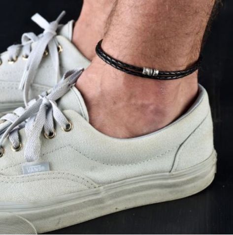 #mensjewelry #mensaccessories #husbandgift #boyfriendgift #jewelryformen #giftformen #accessoriesformen #ankletformen #mensanklebracelet #mensanklet #mensgift #summerjewelry #beachjewelry Men's Ankle Bracelet, Leather Anklets, Mens Silver Necklace, Silver Anklets, Beaded Anklets, Foot Jewelry, Ankle Bracelet, Bracelet For Men, Christmas Gift Jewelry