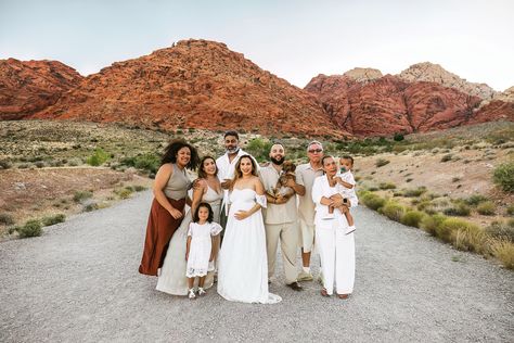 More from this beautiful family session🥰 #lasvegasfamilyphotographer #familyphotographer #lasvegasmaternityphotographer #maternityphographer #lasvegaslocals #lasvegascouples Las Vegas Family photographer Las Vegas maternity photographer Las Vegas couples photographer Las Vegas locals Vegas photographer Desert photography Red Rock Canyon Pregnancy photos Red Rock Las Vegas, Rock Family, Red Rock Canyon, Desert Photography, Red Rock, Maternity Photographer, Beautiful Family, Family Session, Pregnancy Photos