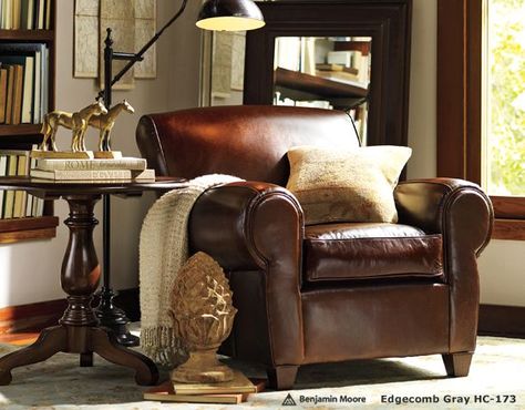 PB Brown Leather Chair, Brown Leather Couch, Poltrona Vintage, Leather Club Chairs, Leather Couch, Comfy Chairs, Arm Chairs, Leather Furniture, Leather Armchair