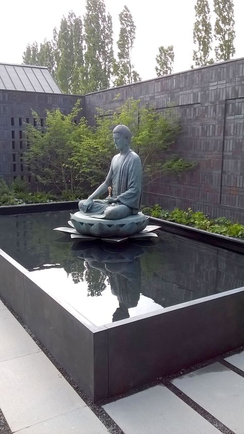 Buddha Water Feature, Zen Garden Water Feature, Buddha Fountain Outdoor, Zen Water Features, Outdoor Buddha Garden, Garden Terrace Ideas, Garden Fountain Ideas, Buddha Water Fountain, Zen House Design