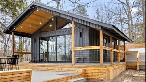 Tiny House Big Living, Small Cabin Plans, Shed House Plans, Airbnb Ideas, Virginia House, Tiny House Inspiration, Cabin House Plans, House Cabin, Tiny Cabins