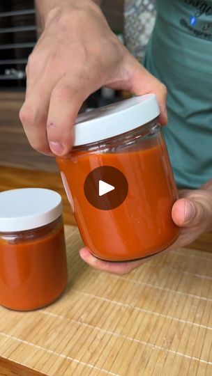 Don't buy tomato sauce anymore, make it at home! It's super healthy and delicious! | Don't buy tomato sauce anymore, make it at home! It's super healthy and delicious! | By I'm DiegoFacebook Tomatoe Sauce, Gluten Free Holiday Recipes, Roasted Tomato Sauce, Gluten Free Holiday, Fresh Tomato Sauce, Best Soup Recipes, Homemade Tomato Sauce, Canning Tomatoes, Homemade Dressing