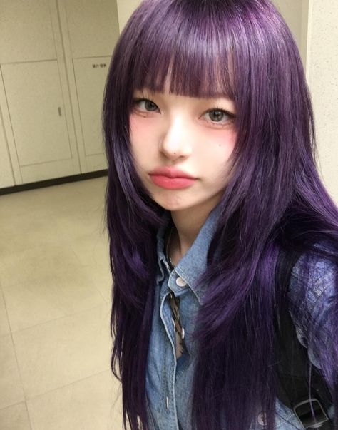 Girl With Purple Hair, Korean Hair Color, Asian Short Hair, Pretty Hair Color, Hair Color And Cut, Dye My Hair, Hair Reference, Hair Inspo Color, Aesthetic Hair