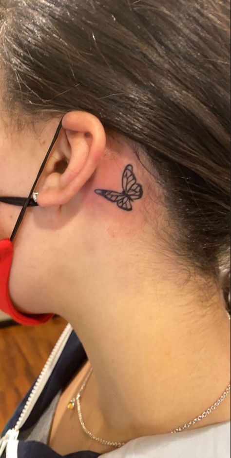 Butterfly Ear Tattoo, Butterfly Behind The Ear Tattoo, Butterfly Tattoo Behind Ear, Simple Butterfly Tattoo, Behind The Ear Tattoo, Tattoo Behind Ear, Tattoo Placements, Cute Tats, Stick N Poke Tattoo