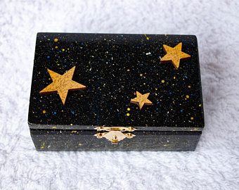 Rustic memory box Wooden stained chest Night sky moon stars wood money box Trinket box Keepsake memory wood chest Space theme money box Painted Box Aesthetic, Painted Memory Box Ideas, Space Diy Crafts, Memory Box Decoration Ideas, Box Decoration Ideas Painting, Memory Box Painting Ideas, Wooden Memory Box Ideas Diy, Trinket Box Painting Ideas, Painted Box Ideas Simple