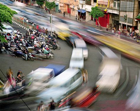 Long Exposure Photos That Capture the Hustle and Bustle of Big Cities Long Exposure Photos, City Gallery, Modern Metropolis, Long Exposure Photography, World Press, Photo Awards, Exposure Photography, Photo Series, Photo Projects