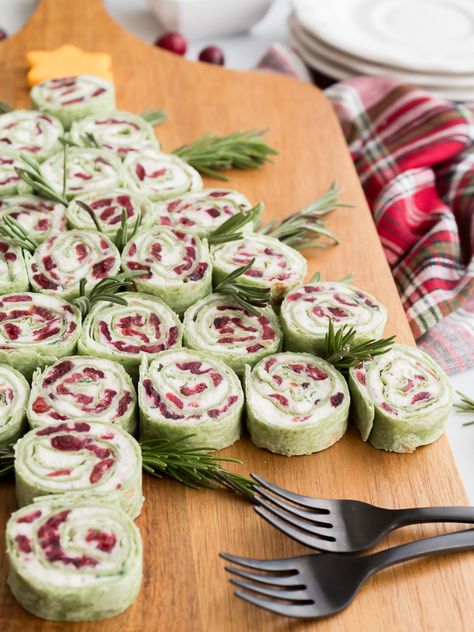 Quick And Festive Cranberry And Feta Christmas Pinwheels - Midwest Life and Style Blog Cranberry Roll Ups Holidays, Christmas Roll Up Appetizers, Christmas Tree Roll Ups, Christmas Pinwheel Sandwiches, Christmas Rollups, Christmas Roll Ups, Christmas Tortilla Roll Ups, Christmas Tree Pinwheels, Holiday Roll Ups