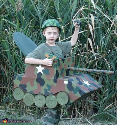 Diy Tank Costume, Military Costume Halloween, Costumes For Blondes, Tank Costume, Halloween Costumes For Blondes, Kids Army Costume, Army Party Decorations, Blonde Halloween Costumes, 2015 Halloween Costumes