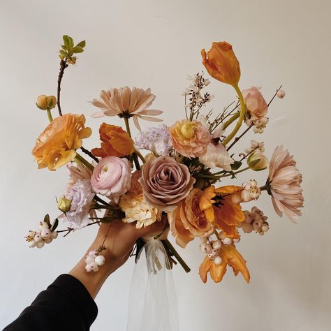 Peonies And Hydrangeas, Bouquet Inspiration, Neutral Wedding, Wedding Flower Decorations, Orange Wedding, Courthouse Wedding, Wedding Looks, Celebration Of Life, Wedding Inspo