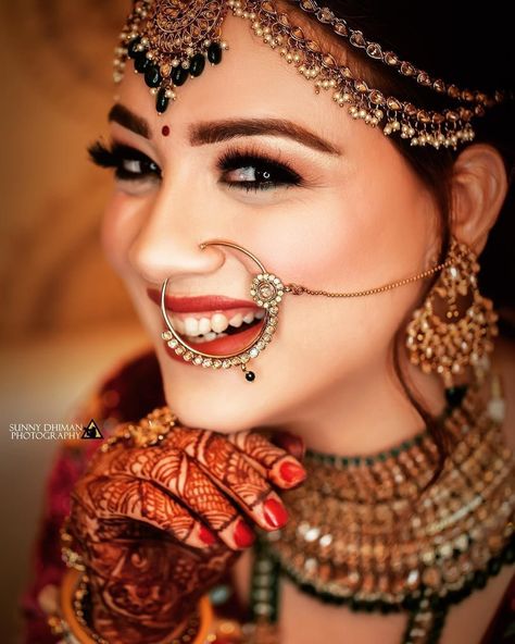 Infectious Smile 😍 ⠀ .⠀ 📷 : @sunnydhimanphotography⠀ .⠀ #wishnwed #bridaljewellery #jewellerylove #chandigarh #wedding #candid #weddingshoot #photoshoot #cutecouples #love #bridescenes #bridestyle #bestphotographer #photography #couplegoals #weddinginspiration #bride #style #groom #shootideas #sunnydhimanphotography #redepic #sunnydhiman #Indianbride #Jewelleryinspo #eventila विवाह की दुल्हन, शादी की तस्वीरें, Indian Bride Poses, Bridal Nose Ring, Indian Wedding Makeup, Indian Bride Makeup, Indian Wedding Bride, Indian Wedding Photography Couples, Indian Bridal Photos