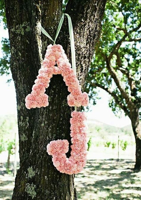 Flower letters Letter Flowers, Floral Initial, Wedding Party Ideas, Wedding Flower Decorations, Flower Letters, Floral Letters, Estate Wedding, Ceremony Decorations, Here Comes The Bride